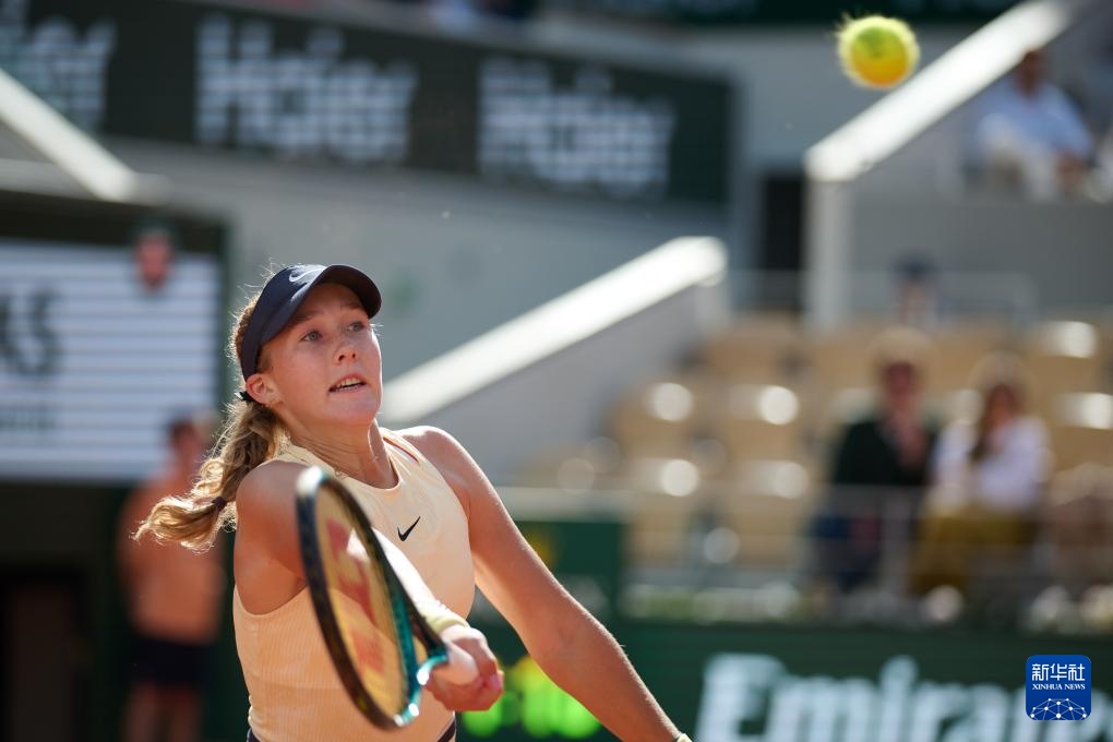 行中进一步 行中进一步